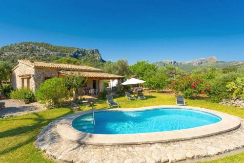 Villa Llobera by Sealand Villas