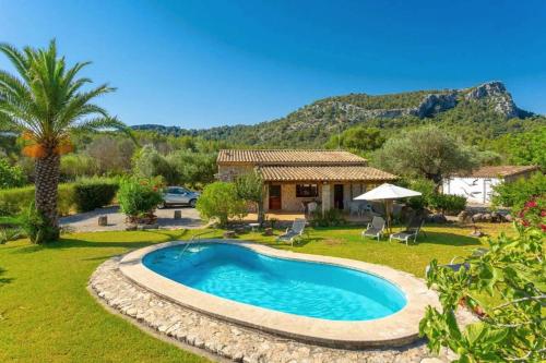 Villa Llobera by Sealand Villas
