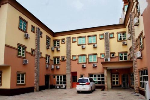 Gallery image of Taiwo Anuoluwapo Airport Hotels in Lagos