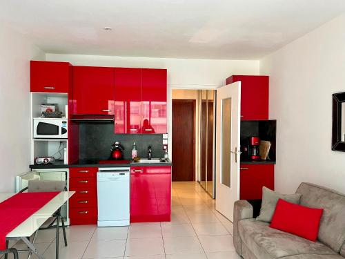 Viva Riviera Studio Residence Grand Hotel