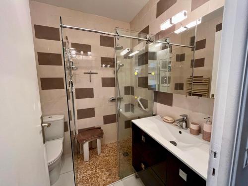 Viva Riviera Studio Residence Grand Hotel