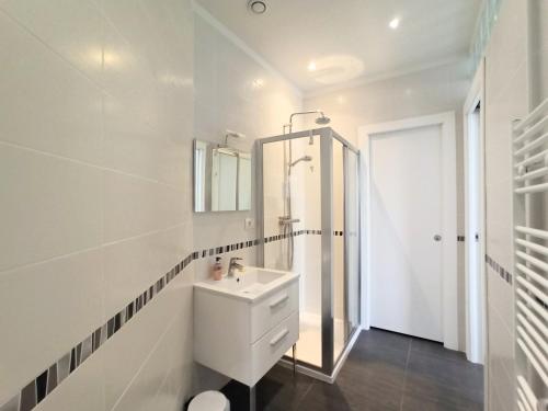 Viva Riviera Large 1 Bedroom Palais Hoche
