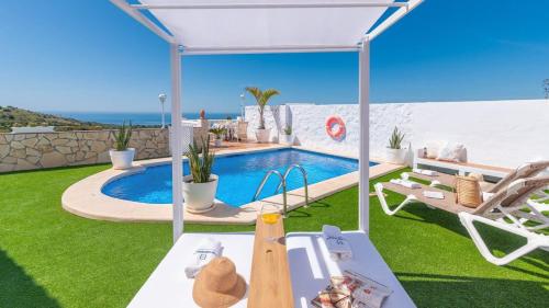 Casa Los Pinos Torrox by Ruralidays