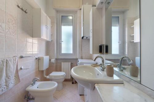 Koupelna v ubytování Casa Fronte Mare