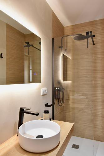 Ένα μπάνιο στο La Esquinita de 1899