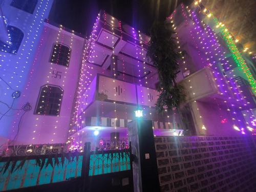 Πισίνα στο ή κοντά στο Kashi darshan