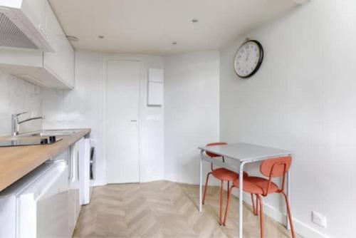 Studio Mezzanine au coeur de Batignolles