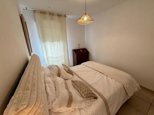 DAPHNE, appartement piscine