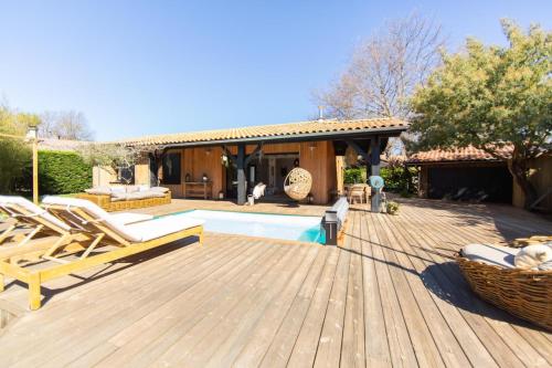 Villa Alhena à Lège with heated swimming pool