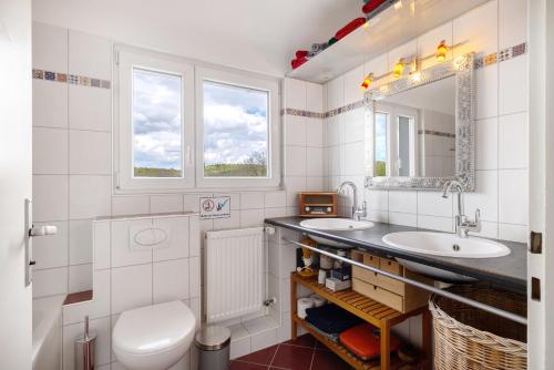 Et badeværelse på Ferienwohnung Karibu