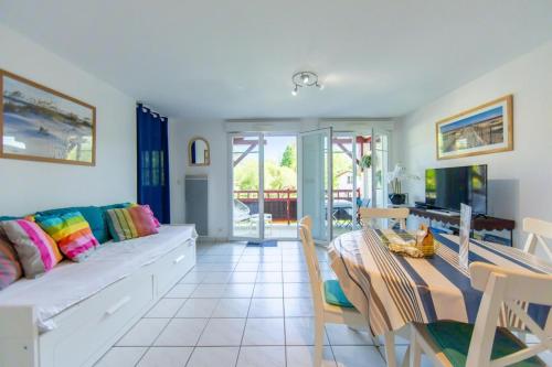 Appartement Le Chenal in Arès for 4 persons