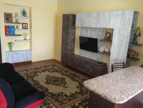 Um quarto em Apartment On Khinikadze 4