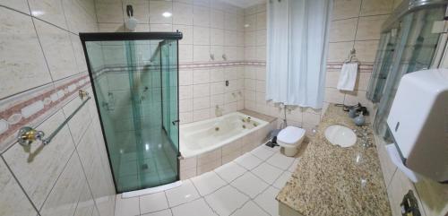 Koupelna v ubytování Saint Charles Hostel