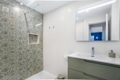 Ένα μπάνιο στο Edificio Nautilus