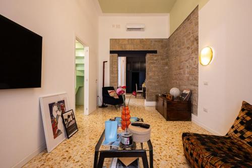 Maison Noir Napoli