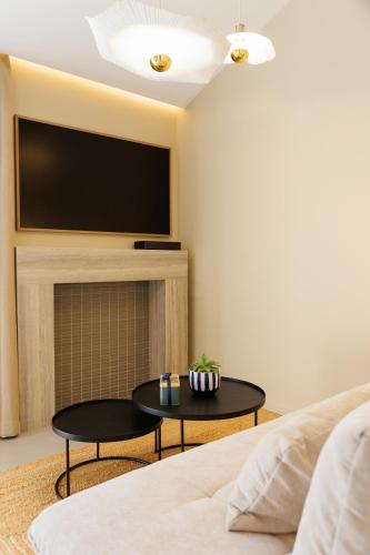 Suite Cigale Bleue avec terrasse et piscine à Antibes
