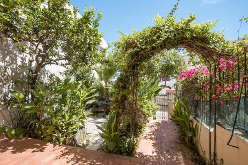 صورة لـ Studio with Private Garden في Santo Amaro