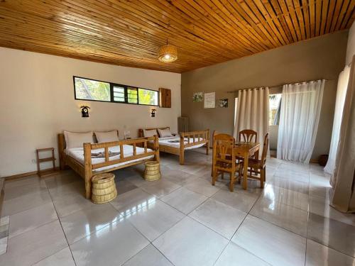 Fotografie z fotogalerie ubytování Hotel Restaurant Fitahiana Logde Ampefy - Site 2 Tsarahafatra II v destinaci Ampefy