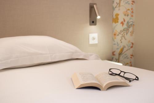 Brit Hotel Avignon Sud Le Calendal