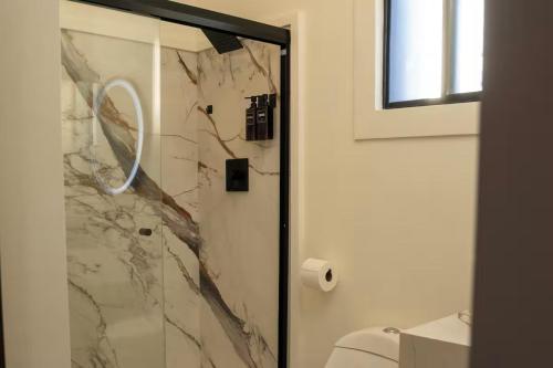 Phòng tắm tại o2 Resort Valle