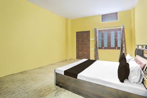 Fotografie z fotogalerie ubytování Hotel O GRAND INN v destinaci Jhinjhak