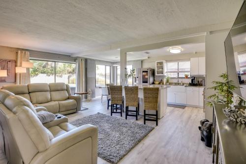 Gallery image of Bright Ormond Beach Home about 14 Mi to Daytona! in Ormond-by-the-Sea