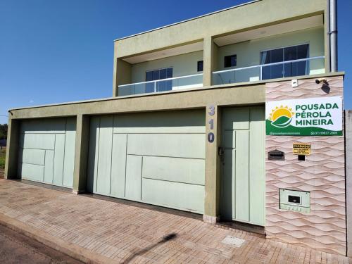 Certifikát, hodnocení, plakát nebo jiný dokument vystavený v ubytování Pousada Pérola Mineira