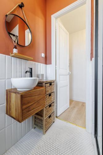 Cozy and bright appartement - Port of Nice