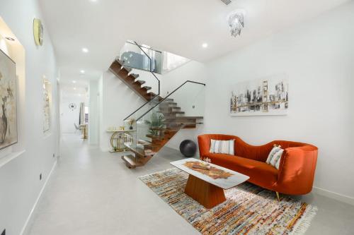 Χώρος καθιστικού στο 5BR Marsden Park Home Near Schofields Station