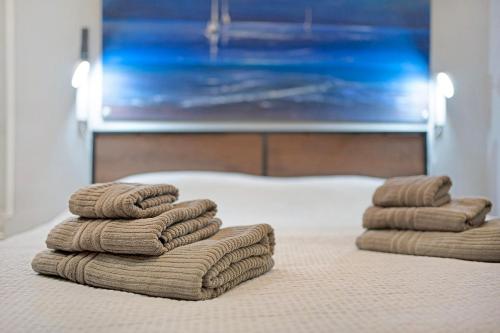 Katil atau katil-katil dalam bilik di Domus Santa Brigida