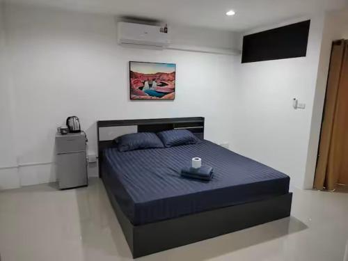 Giường trong phòng chung tại Mai Precious clinic upper suites