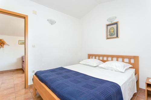 Apartment Baska Voda 300c