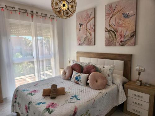 Ένα ή περισσότερα κρεβάτια σε δωμάτιο στο Apartment in Vera with rooftop pool