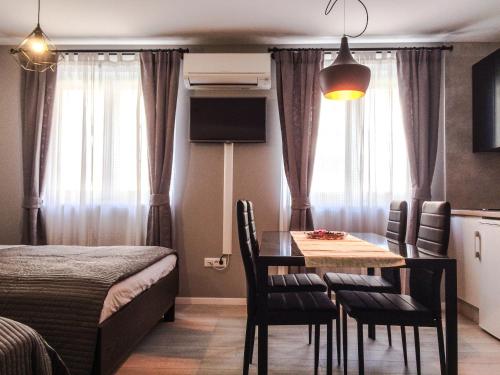 NAV Apartments