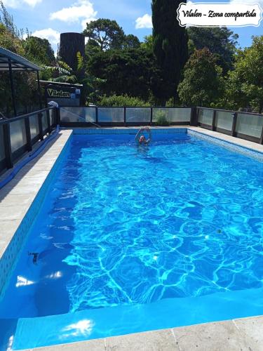 Bazén v ubytování Complejo Departamentos Vilalen nebo v jeho okolí