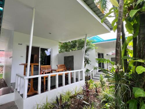 a view of the front porch of a house at The Green Resort in Ko Chang
