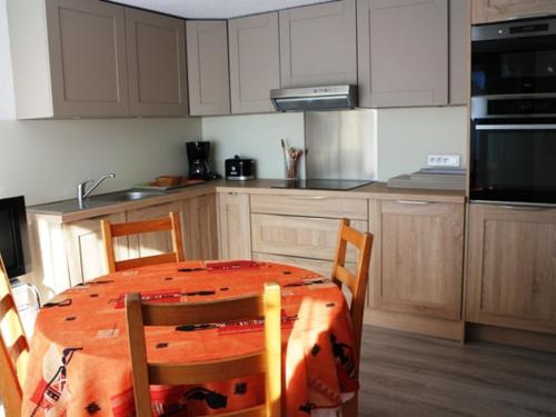 Charmant appartement au Praz de Lys, à 150m des commerces - FR-1-815-10
