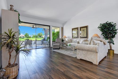 Istumisnurk majutusasutuses RP127 - Sunny Stay at Rancho Las Palmas