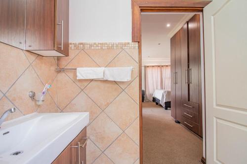 Ένα μπάνιο στο G & H guest house