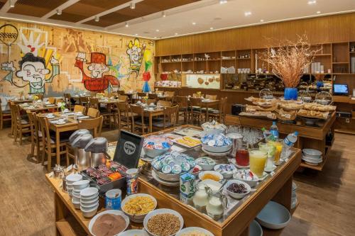 Jídlo v hotelu nebo okolí