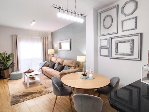 NEW!!! Luxury CITY CENTER & PRIVATE TERRACE