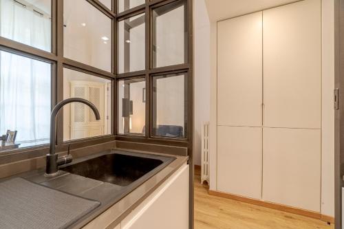 Foto GuestHost - Classy Apartment near Museo Egizio 3
