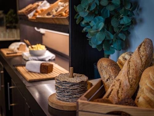 Toit hotelli aladel või selle läheduses