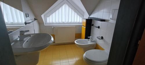 Ένα μπάνιο στο Golf Hotel Carezza