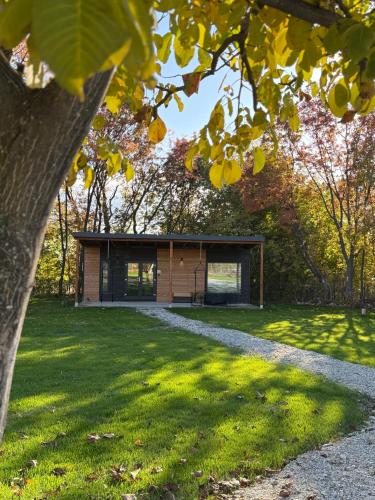 Zahrada ubytování Badash Tiny Village