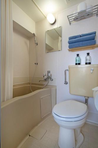 Modern Living Tokyo Komagome 508, a compact studio at excellent location