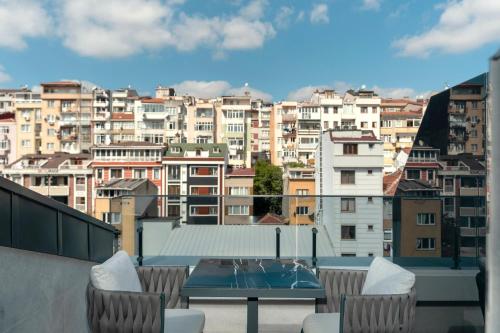 Hampton By Hilton Istanbul Sisli — View (from property/room)
