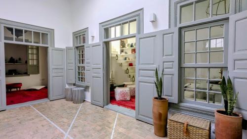 Ένα μπάνιο στο Maison A unique chic riad in the heart of the medina