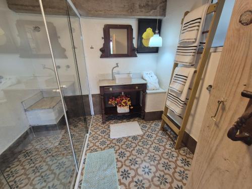 Ένα μπάνιο στο Maria Maria