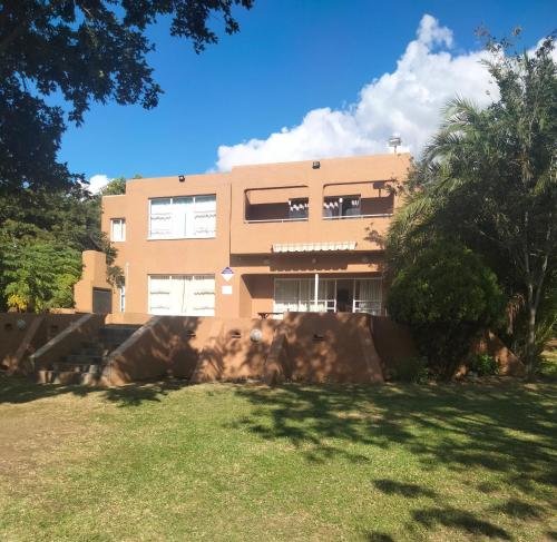 Gallery image of Vaalaton in Oranjeville